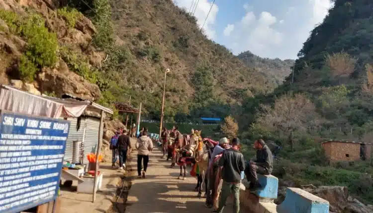 Shivkhori Helicopter Travel Guide: Time-Saving Tips for Pilgrims