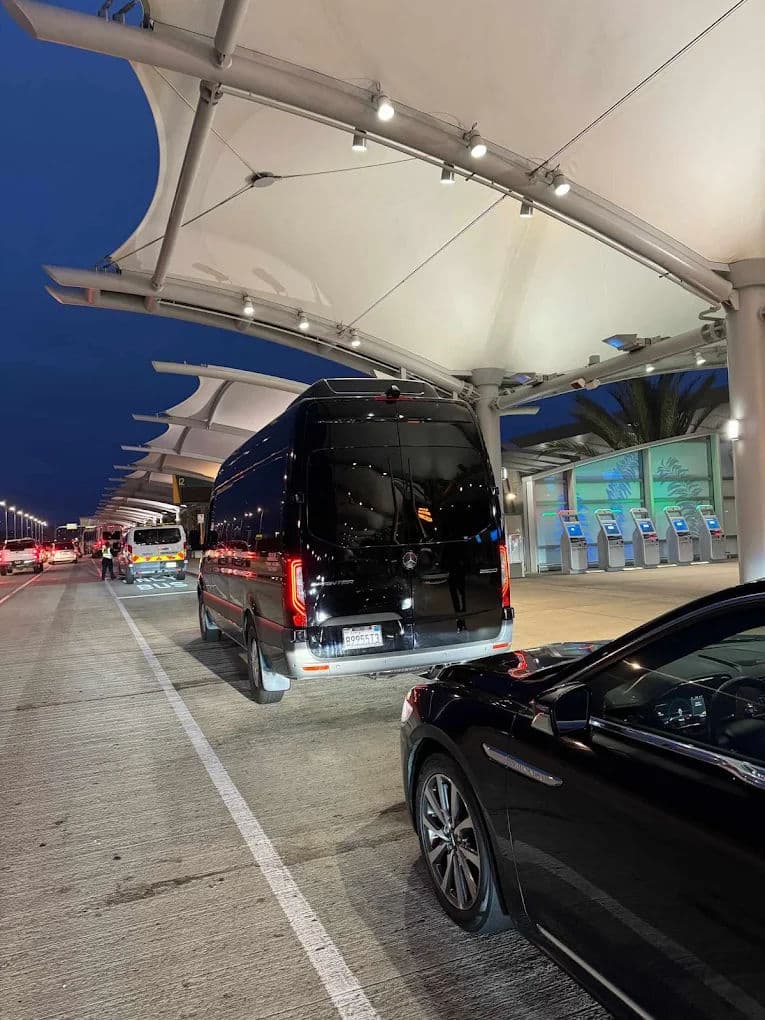 Shuttle from San Diego to Lax