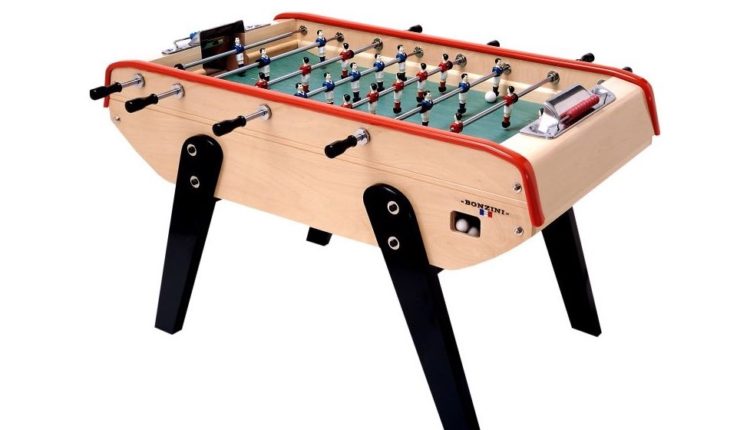 Et berømt bordfodboldbord er dette fra franske Bonzini