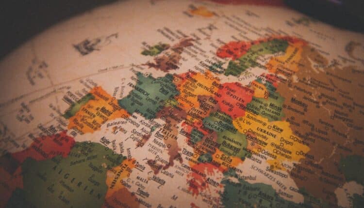 International Mailing Companies Canada