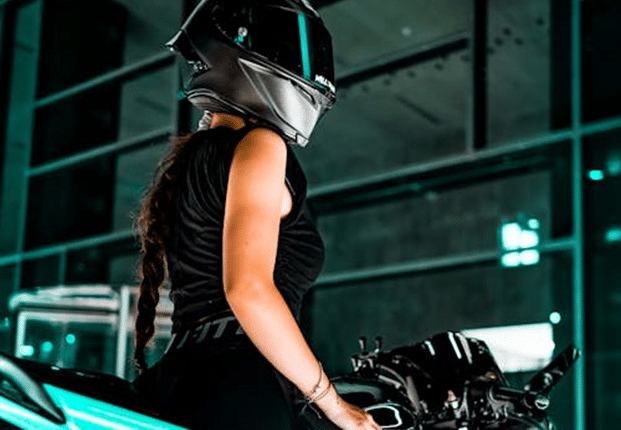 Which Black Denim Vest Women