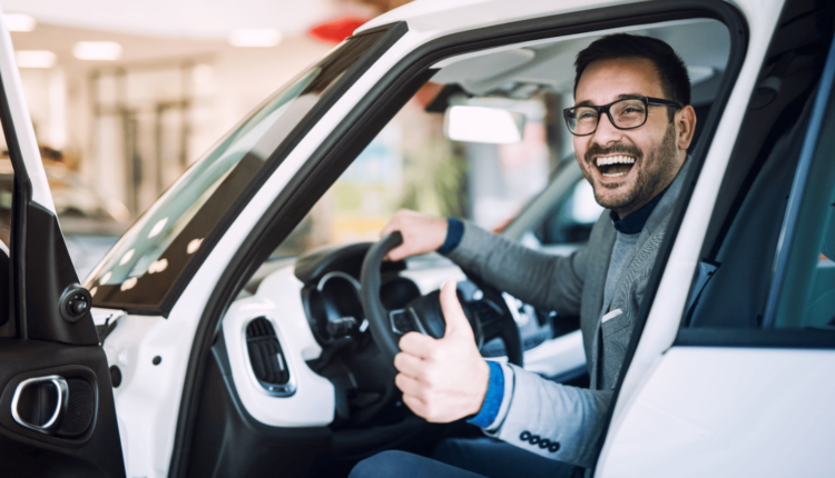 Professional Chauffeur Driver in Dubai