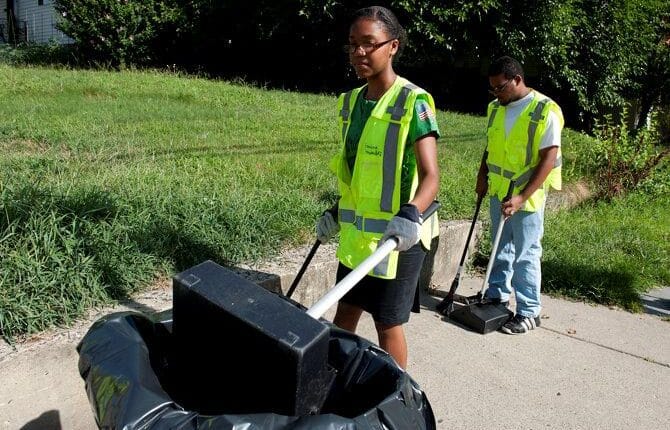 litter cleanup Donate
