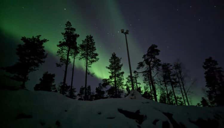 Travel Safety Tips for Exploring the Arctic in Winter