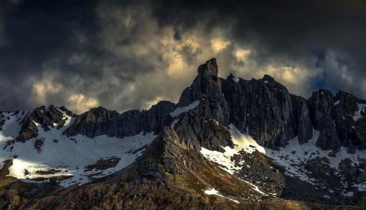 Canada’s Northern Territories: Underrated Spots for Aurora Hunting